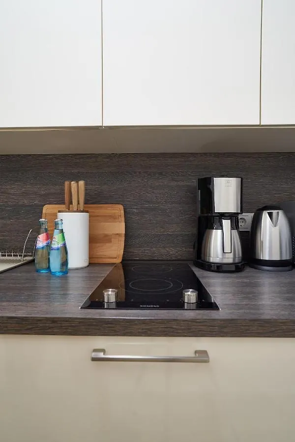 Global Living - Design Apartments I City Center I Balcony I Smart-Tv I Kitchen I Dresden 0*,