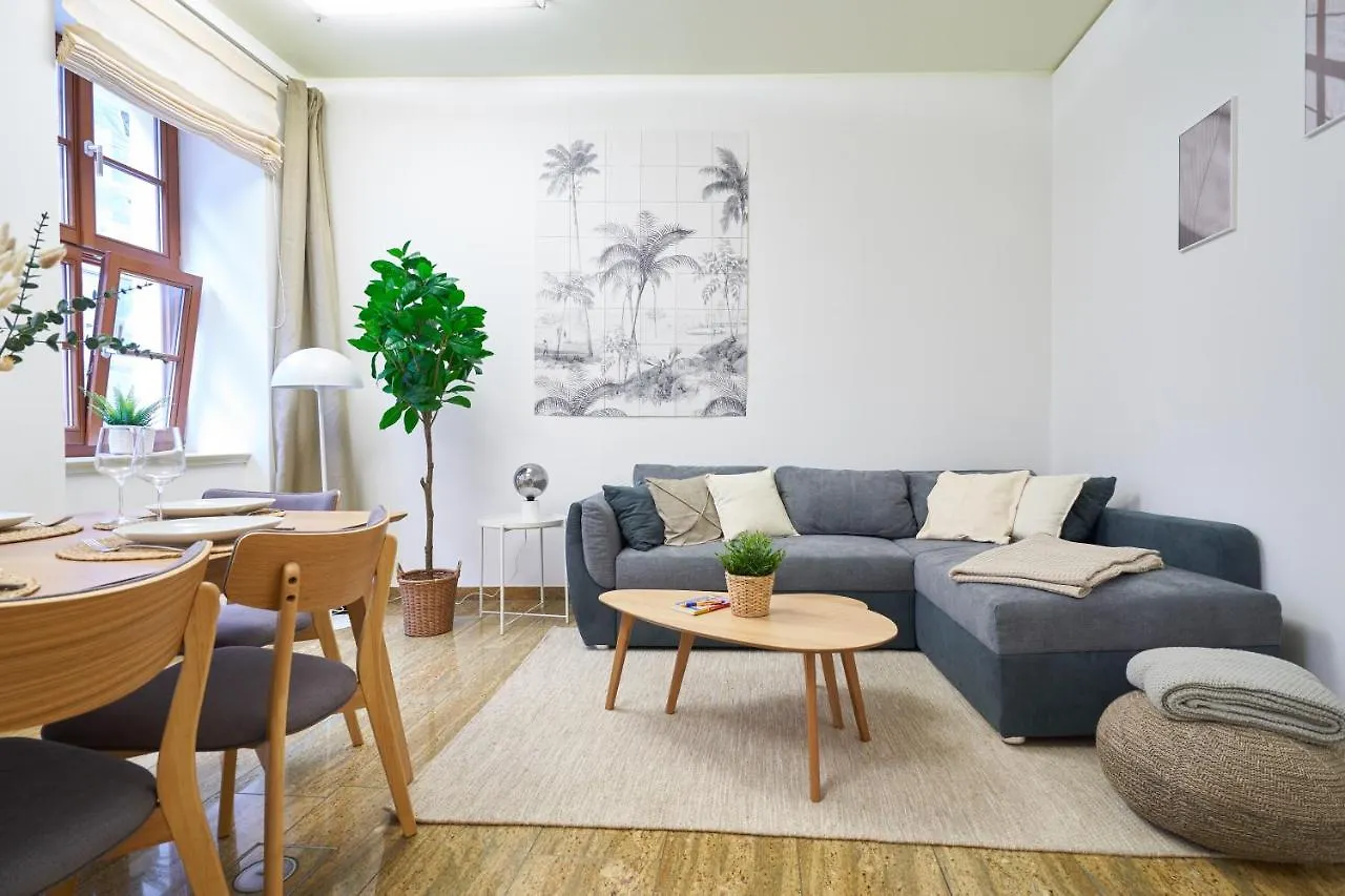 Global Living - Design Apartments I City Center I Balcony I Smart-Tv I Kitchen I Dresden