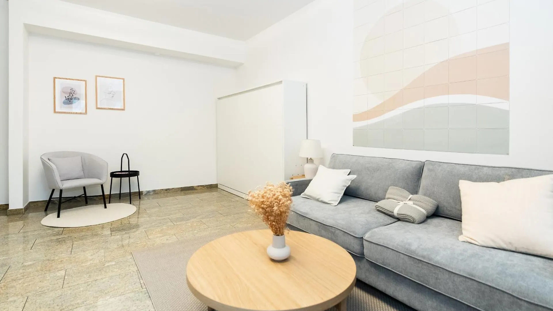 Global Living - Design Apartments I City Center I Balcony I Smart-Tv I Kitchen I Dresden Germany