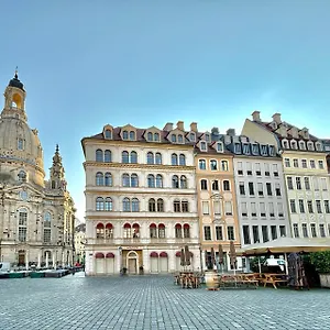 Apart Otel Neumarkt, Dresden